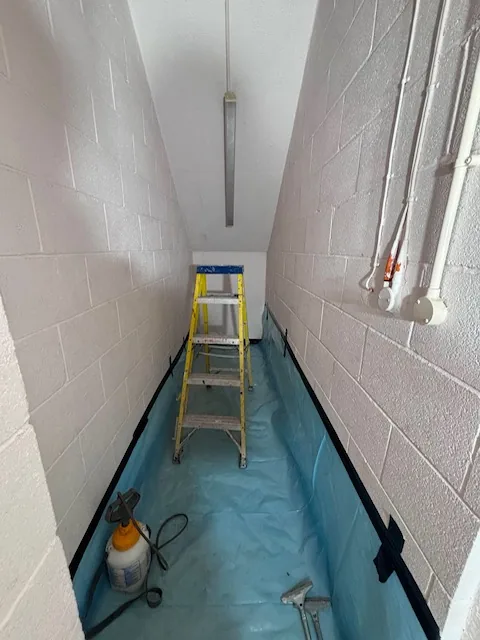 HSE-licensed asbestos gasket strip-out in E6